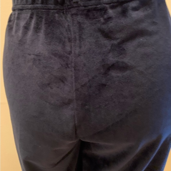 Shein Velvet pants with gather bottom of legs - Picture 6 of 10